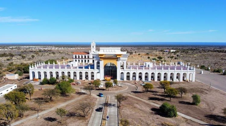 La obra del hotel La Recova supera el 90% de avance