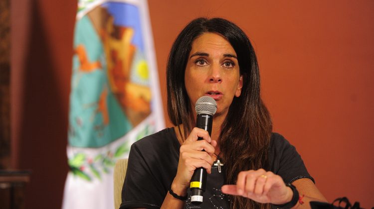 San Luis adhiere a la prohibición de realizar eventos sociales y familiares hasta el 16 de agosto