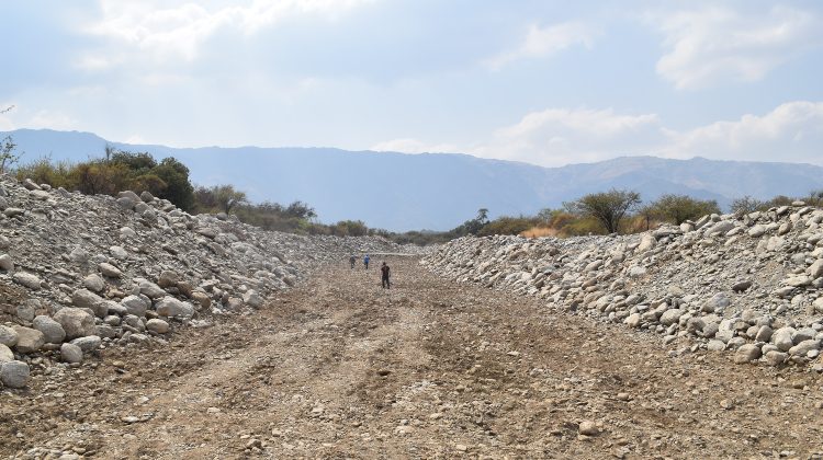 Finalizó el encauzamiento del arroyo El Molino