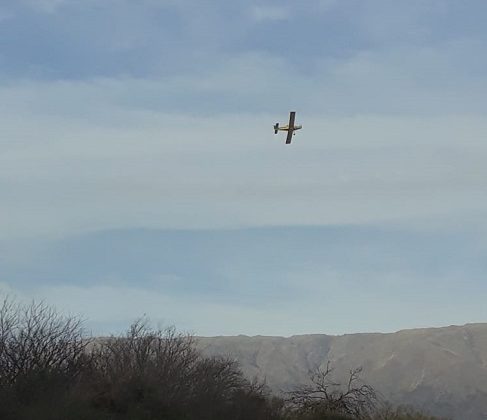 El fuego continúa activo en varios sectores de la provincia