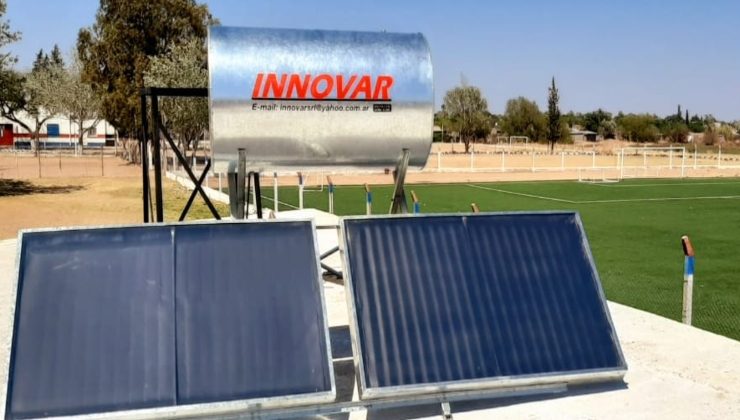 Energía limpia: tres clubes provinciales ya utilizan termotanques solares