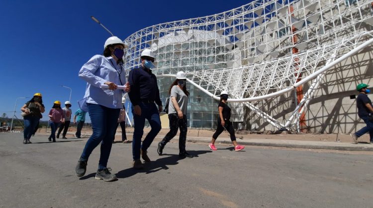 Más profesionales de la salud recorrieron el Hospital Central