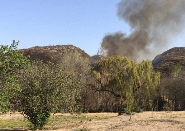 Controlaron el incendio en Los Puquios y permanece bajo guardia de cenizas