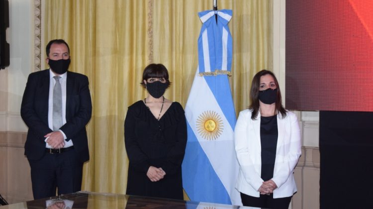 El ministro Filomena participó de las asunciones de Levingston y Martínez