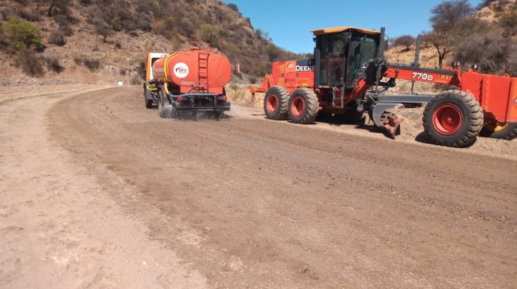 Vialidad Provincial continúa con los trabajos de mantenimiento