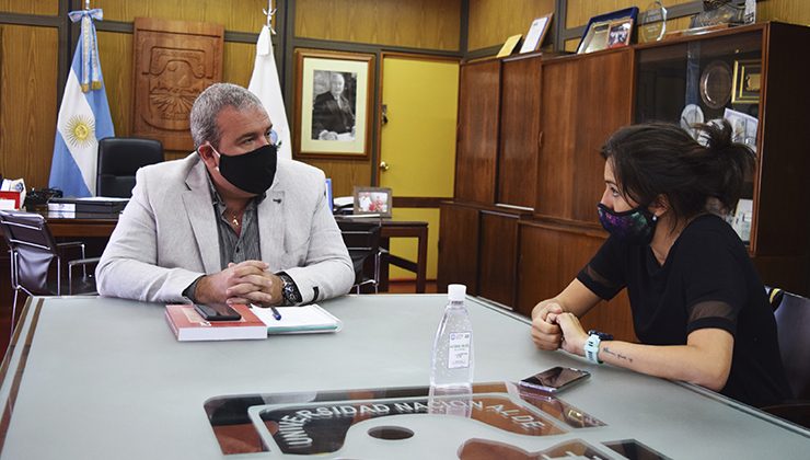 Spinuzza se reunió con el rector de la UNSL