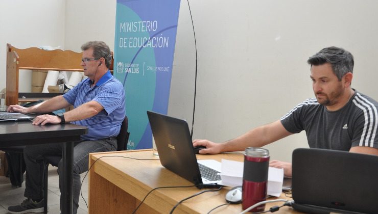 Más de 700 profesores participaron en el 1° Seminario en el Ámbito del Deporte Escolar