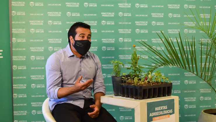 Docentes y alumnos de escuelas generativas aprendieron sobre agroecología