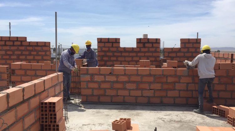 Diego Canta: “Mano de obra 100 % local trabaja en la obra del Centro de Formación Integral APADIS de La Toma”