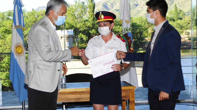 Bomberos voluntarios celebran y analizan el destino de los fondos otorgados por el Gobierno puntano