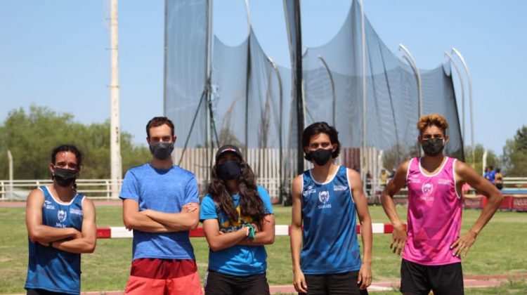 La Escuela de Atletismo del “Ave Fénix” debutó como equipo federado