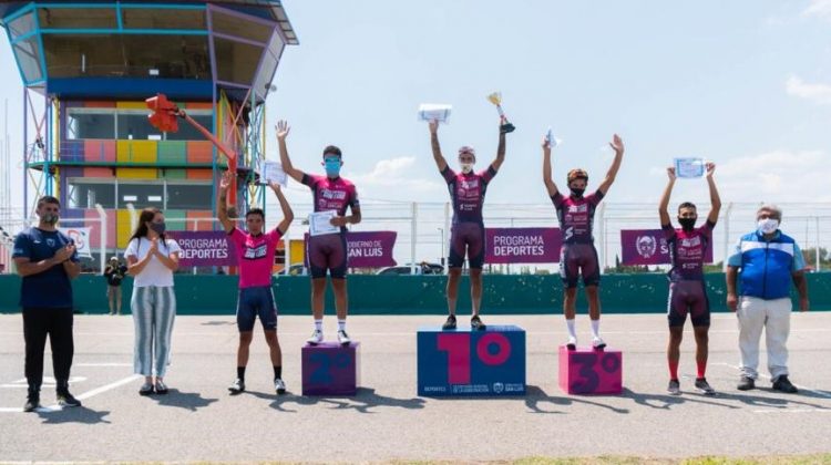 El “Roly” Navarrete fue el más rápido y se quedó con la primera fecha del ciclismo provincial