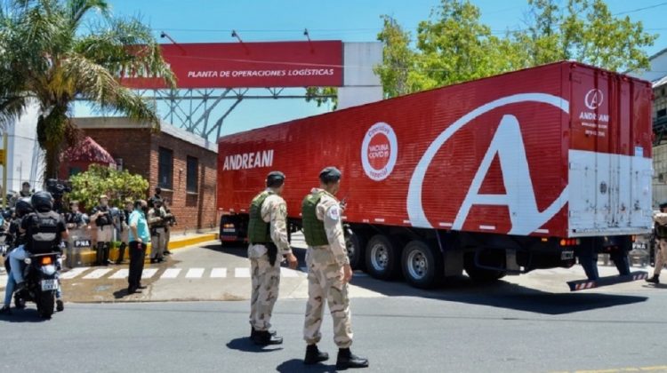 Lucha contra el coronavirus: comenzó la distribución de las vacunas