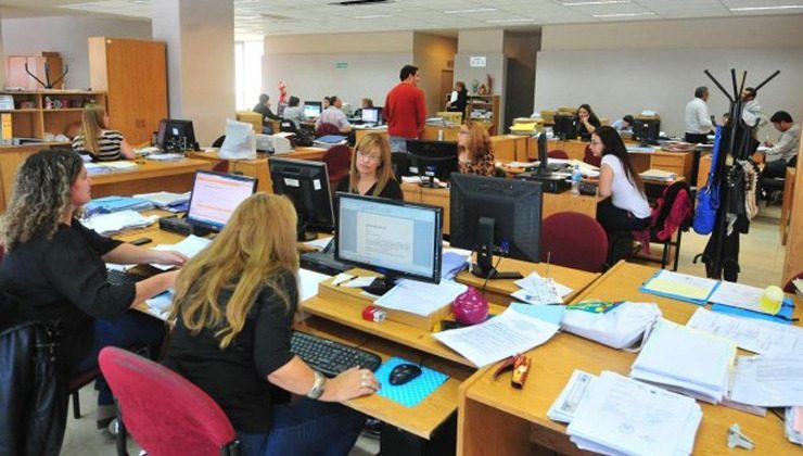 Este viernes será no laborable por el Día del Empleado Público