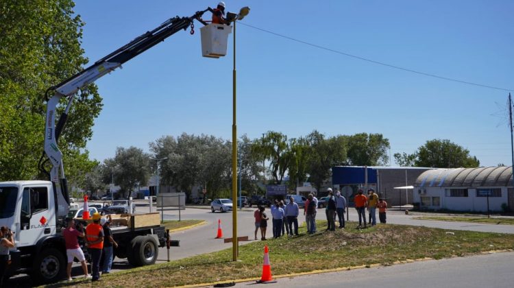 Desde Villa Mercedes hasta el límite con Córdoba: comenzó el recambio de las luminarias en un tramo de 48 kilómetros de la Autopista de las Serranías Puntanas