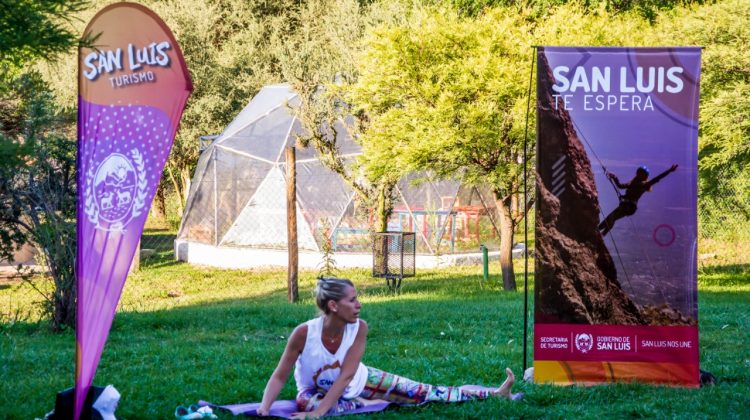 El Volcán y Potrero de Los Funes fueron escenario de las primeras clases de Yoga