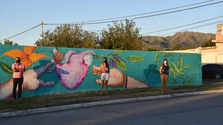 El mural “Somos Uno” del concurso “Humanizarte” ya es parte del barrio Eva Perón