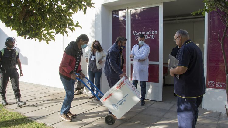 Otro envío que genera esperanza: ya está en el Hospital San Luis, la nueva partida con vacunas contra el COVID-19