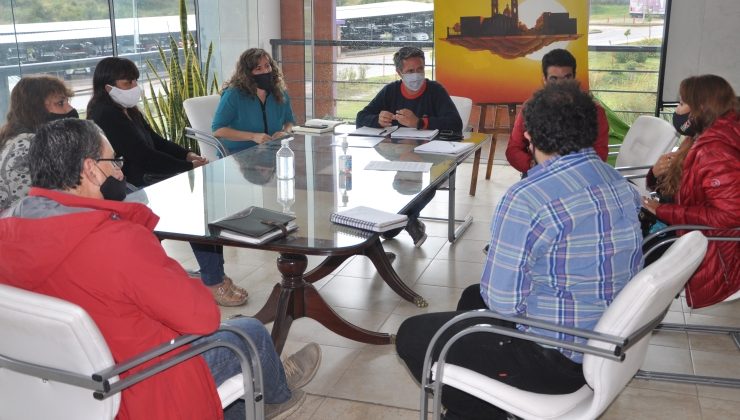 Continúan las reuniones de cara a la presencialidad en las aulas