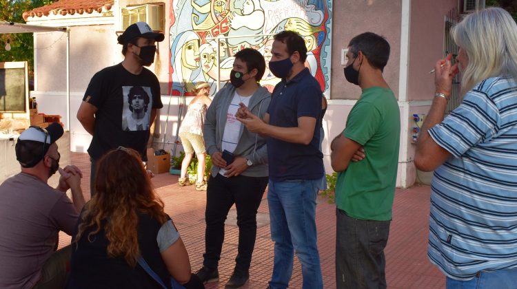 Carpintería: plaza cultural para los turistas y la familia