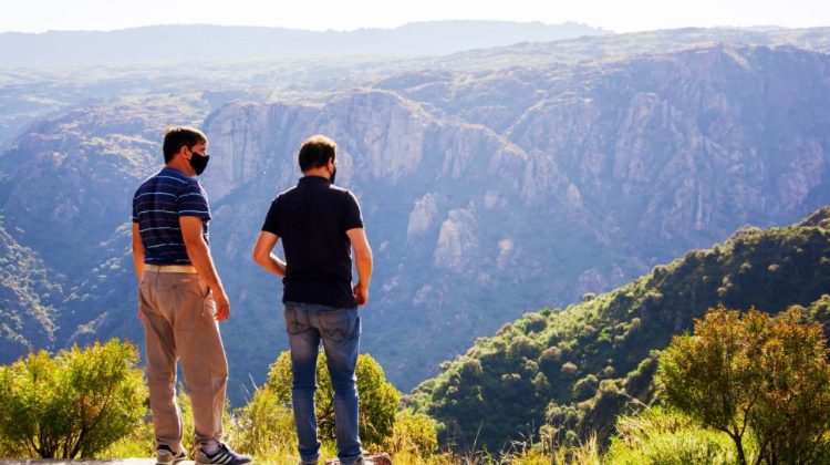 Acuerdan acciones para potenciar el turismo en Las Chacras