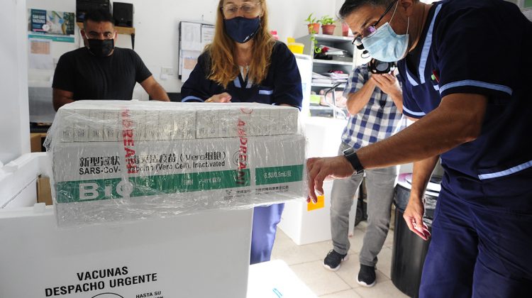 Llegaron a San Luis más dosis de vacunas para combatir el Coronavirus