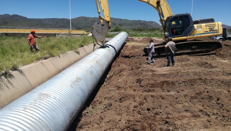San Luis Agua realizó tareas de mantenimiento en el canal principal Ingeniero Callaba de Quines