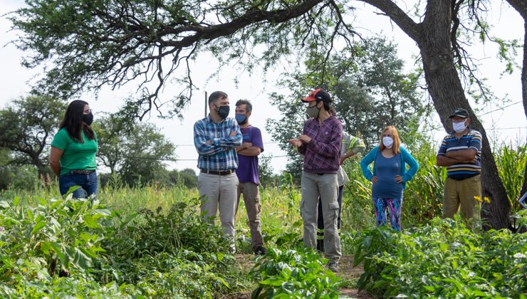 Desarrollo frutihortícola: “Iniciamos este proyecto gracias a la convocatoria que armaron desde el Ministerio de Producción para entregar plantines de horticultura y armar un monte frutal”