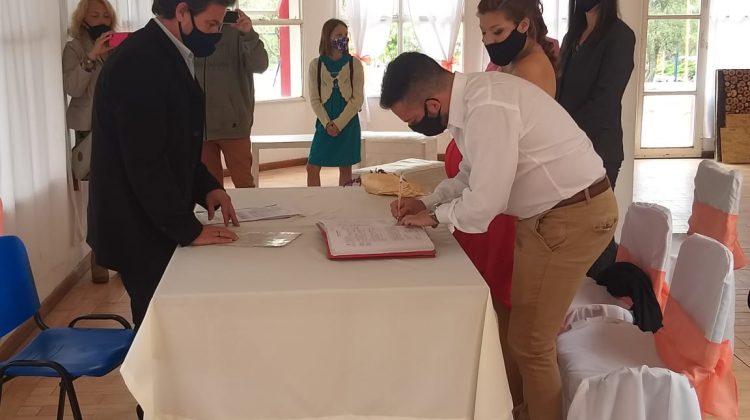 Pusieron en funcionamiento una nueva Sala de Matrimonios en Merlo