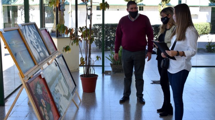 El Taller de Arte de la Penitenciaría provincial recibió la visita de la senadora Catalfamo