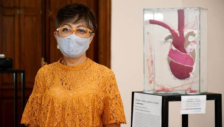 Claudia Sosa fue una de las ganadoras con su obra “Corazón-Ni Dios, ni patrón, ni marido”