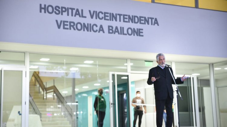 El gobernador inauguró el Hospital “Viceintendenta Verónica Bailone” que cuenta con un sector de terapia intensiva