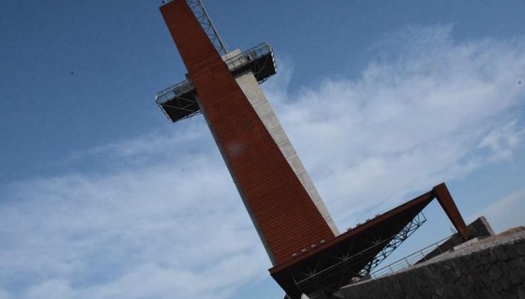 El Hito del Bicentenario se iluminará de naranja