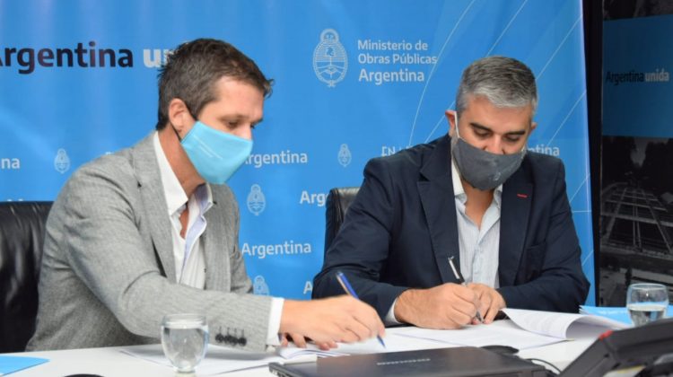 Se firmó el convenio específico para la construcción del colector industrial y la planta de tratamiento en Villa Mercedes: beneficiará a más de 60 industrias y unos 35.000 vecinos