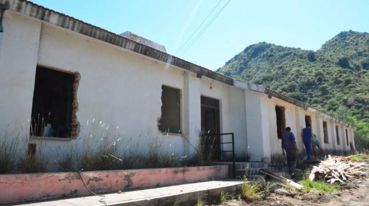 La refacción de la hostería de Villa de la Quebrada ya beneficia a la economía local