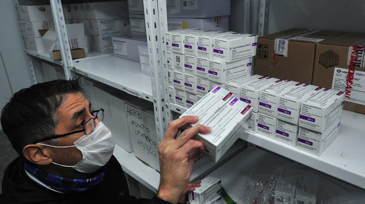 Ya están en San Luis 9.200 dosis más de la vacuna AstraZeneca