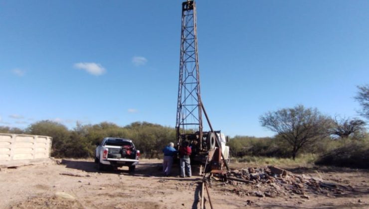 San Luis Agua trabaja en la refuncionalización de dos pozos públicos en el departamento Belgrano