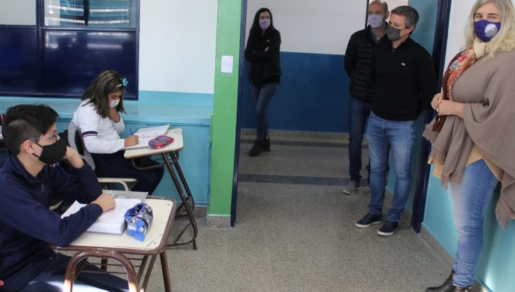 Las tareas para la refacción de la Escuela “Álvarez Condarco” entraron en la recta final