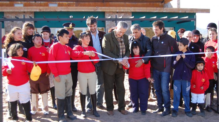 La Escuela Provincial de Equinoterapia “Terrazas del Portezuelo” celebra su décimo aniversario