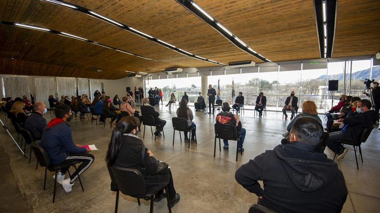 Otra tarde emotiva e inolvidable para cuarenta familias puntanas