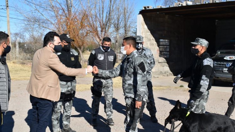 Anastasi se reunió con el equipo de la Policía de Catamarca que se sumó a la búsqueda de Guadalupe