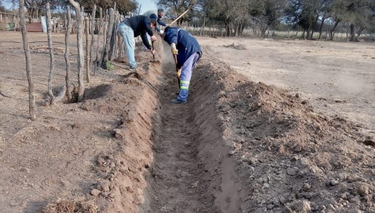 San Luis Agua refuncionalizó un canal de riego en Leandro N. Alem