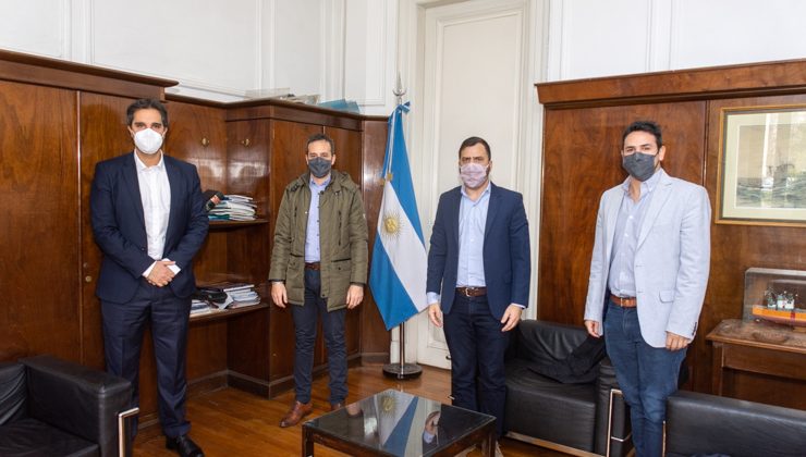 El ministro de Producción se reunió con el subsecretario de Pesca y Acuicultura de la Nación y el director nacional de Acuicultura