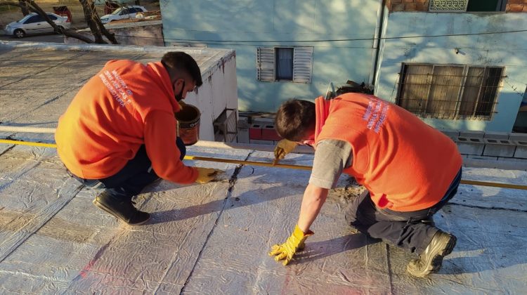 Plan de Invierno: Infraestructura Escolar trabaja en las aulas durante las vacaciones