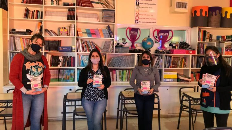 Este lunes lanzan “Libros como Puentes”, un programa que acerca la literatura a las escuelas