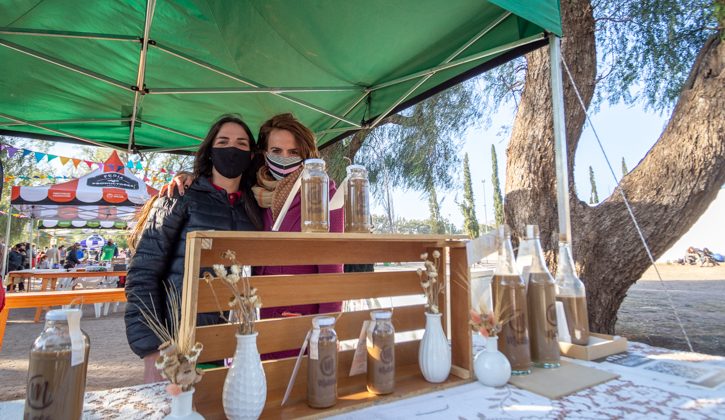 Productores, artesanos y familias destacaron el regreso de la Feria al Parque de las Naciones