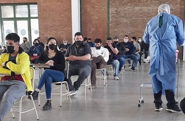 Justo Daract: más de 280 personas recibieron segundas dosis de la vacuna AstraZeneca