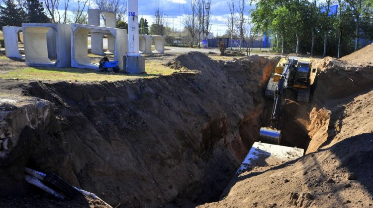 Canal de Máximas Crecidas el Anillo de Circunvalación, una estructura que brindará una solución definitiva a los problemas en época estival