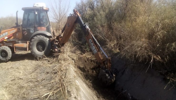 Se realizó la limpieza de más de 800 metros del Canal Santa Rosa