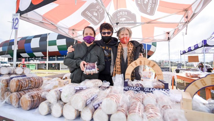 La Feria de Pequeños y Medianos Productores, un impulso económico para los emprendedores de “Góndola San Luis”